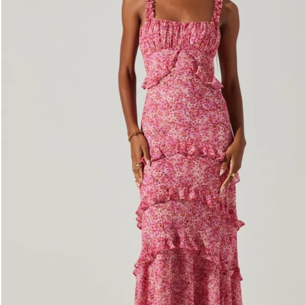 Astr Pink and White Tiered Maxi Dress for Wedding Guest